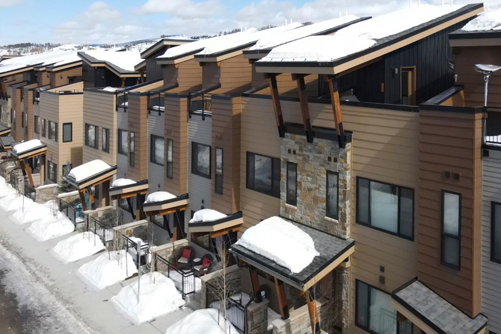 Resort Arrow Townhomes