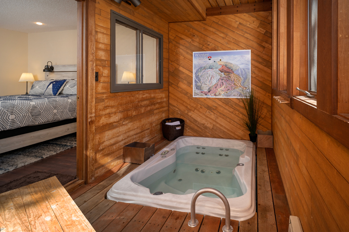 Resort StayWinterPark Kings Crossing townhome private indoor hot tub